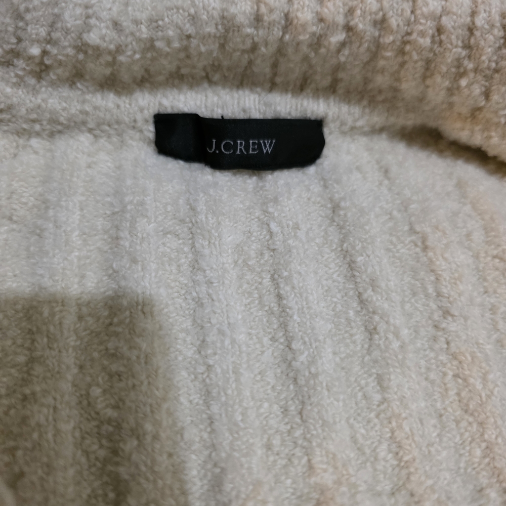 J. Crew EUC Cream V-Neck Soft Ribbed Collar Sweater - Picture 4 of 9